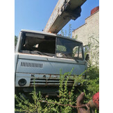 Спеціальний вантажний: КАМАЗ 53213, 1993 р.в., тип - спеціалізований вантажний автокран 10-20Т-С, сірого кольору, ДНЗ:АЕ2374ІО, VIN - XTC532130P1061549
