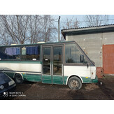 Автобус VOLKSWAGEN 293, 1989 року випуску, державний реєстраційний номер ВХ4872ВІ, VIN/номер шасі (кузова, рами): WV2ZZZ29ZKH007060, білого кольору.
