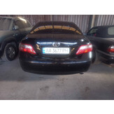 Легковий автомобіль марка: TOYOTA, модель: CAMRY, номер кузова: JTNBE46K073084643, номерний знак: АА3677РН, чорного кольору, 2007 року виробництва