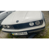 Легковий автомобіль: BMW 520I, 1988 року випуску, колір сірий, VIN: WBAHB110203603805, ДНЗ: ВІ6879ВХ