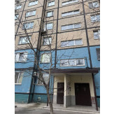 1/2 частина трикімнатної квартири загальною площею 66,4 кв.м., адреса: м. Дніпро, вул. Метробудівська, буд.14, кв.9