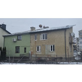 81/100 частка житлового будинку заг. пл. 142 м.кв. та 81/100 частка земельної ділянки КН 4610900000:02:084:0031, пл. 0.0643 га, за адресою: Львівська область, Самбірський район, місто Самбір, вулиця Шухевича, 74
