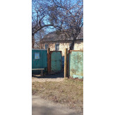 Житловий будинок загальною площею 119,3 кв.м. з господарськими будівлями та спорудами, житловою площею 51,1 кв.м. адреса: Київська обл, Вишгородський р., с.Катюжанка, вул.Гагаріна,будинок 36