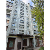 1/2 частина трикімнатної квартири, загальною площею 73,7 кв.м., за адресою: м. Запоріжжя, пр. Ювілейний, буд. 33, квартира 180
