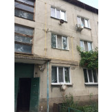 1/4 частина двокімнатної квартири №12, загальною площею 47,0 м.кв., житловою площею 25.6 за адресою: Одеська область, Одеський ( колишній Лиманський) район, с. Кремидівка, вул. Центральна, буд. 13