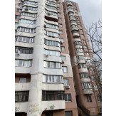 1/2 частка трикімнатної квартири, загальною площею 108,60 кв.м. за адресою: Миколаївська обл., м. Миколаїв, вул. 6 Слобідська, 48 кв.2