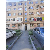 127/1000 часток квартири, загальною площею 102.4 кв.м., що розташована заадресою: місто Одеса, вулиця Краснова, будинок 3, квартира 12