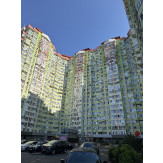 Квартира, загальною площею 44,2 кв.м., за адресою: м. Київ, вул. Донця Михайла, буд. 2а, кв. 901