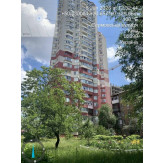 1/2 частка двокімнатної квартири № 159-А, загальною площею 80 кв.м., що розташована за адресою: м.Київ, вулиця Бориспільська, будинок 4. РНОНМ: 371508280000