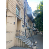 Квартира, загальна площа 177.4 кв.м., житлова площа 113.1 кв.м., за адресою: Одеська обл., м. Одеса, провулок Отонівський (колишня - Некрасова), будинок 1, квартира 24