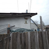 1/2 частки житлового будинку з господарськими спорудами, загальною площею 33,3 кв.м., що розташований за адресою: м. Одеса, Пересипський р-н, вул. Вапняна, буд. 21