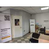 1/2 частина нежитлового приміщення магазину непродовольчих товарів з літ 1-1 по літ. 1-3 загальною площею 43,4 кв.м за адресою: м. Чернігів, вул. Гетьмана Полуботка, будинок 5