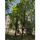 Трикімнатна квартира загальною площею: 72.4 кв.м, житловою площею: 49.3 кв.м., що розташована за адресою: : м.Київ, вулиця Лондонська (Пітерська), будинок 4, квартира 4